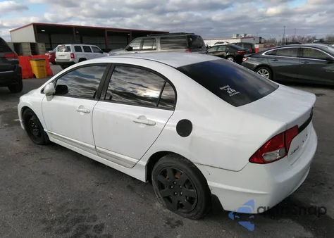 2011 Honda Civic Lx z USA, uszkodzony, nr VIN 19XFA1F5XBE034697